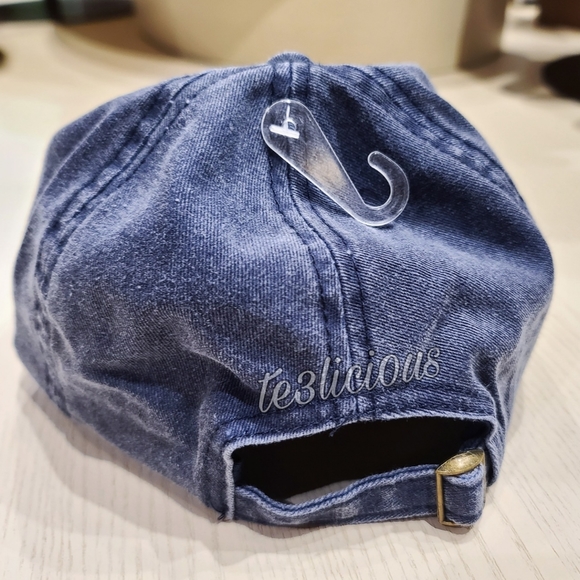 DISNEYLAND CHARACTERS HAT - Picture 4 of 7